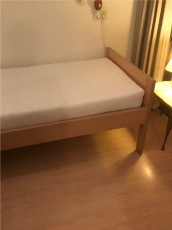 houten bed